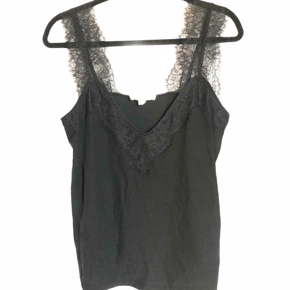 Love Stitch 🌹 black lace Cami